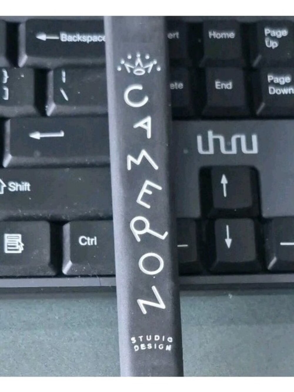 Scotty Cameron Titleist Studio Design Dancing Letters / Putter Grip (Black)